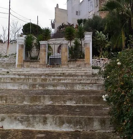 Ricci * Villa Castelli